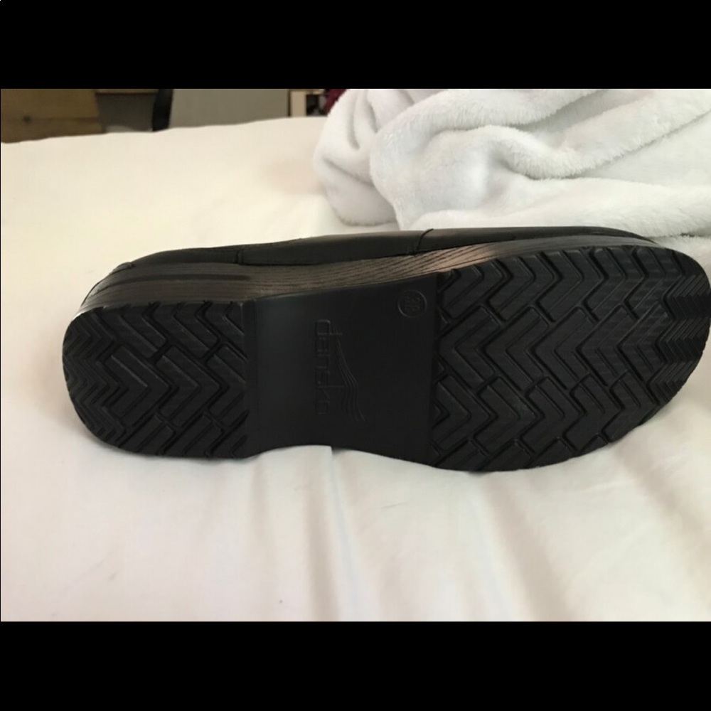 dansko womens shoes